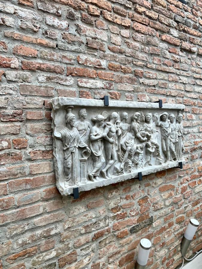 Avanguardia Art Club Ferrara Kültér fotó