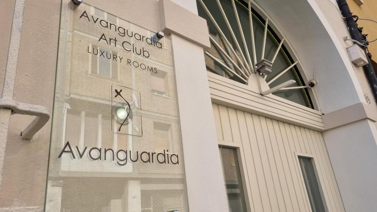 Avanguardia Art Club Ferrara Kültér fotó